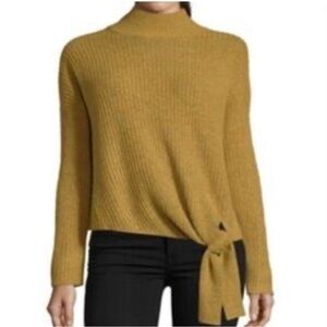 John Paul Richard Turtle neck, long sleeve sweater in gold/ dark yellow XL